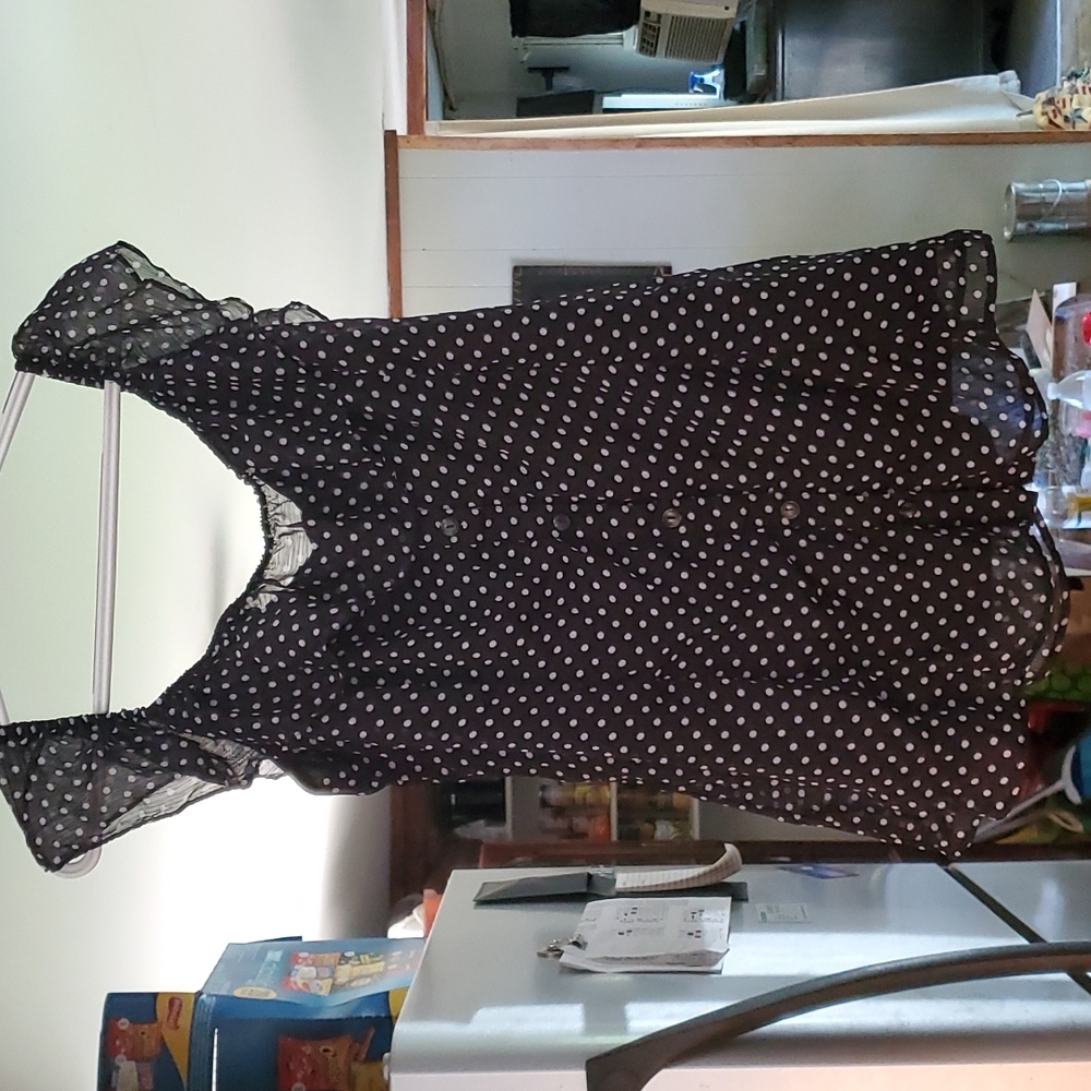 Polka-dot top